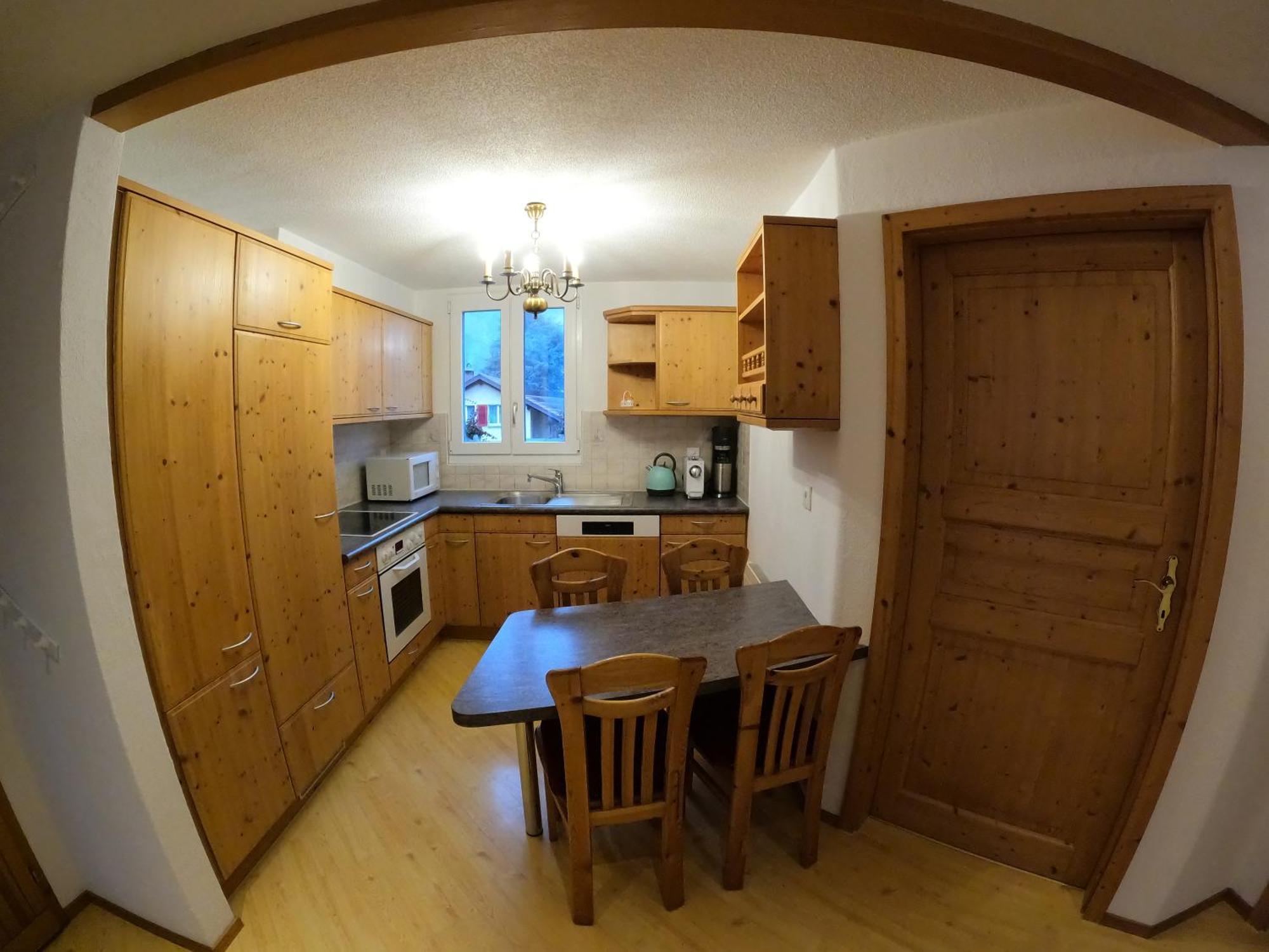Fine&Pine Center Apartment Matten bei Interlaken Eksteriør billede
